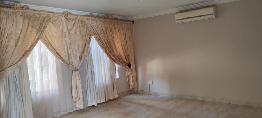 4 Bedroom Property for Sale in Melodie North West